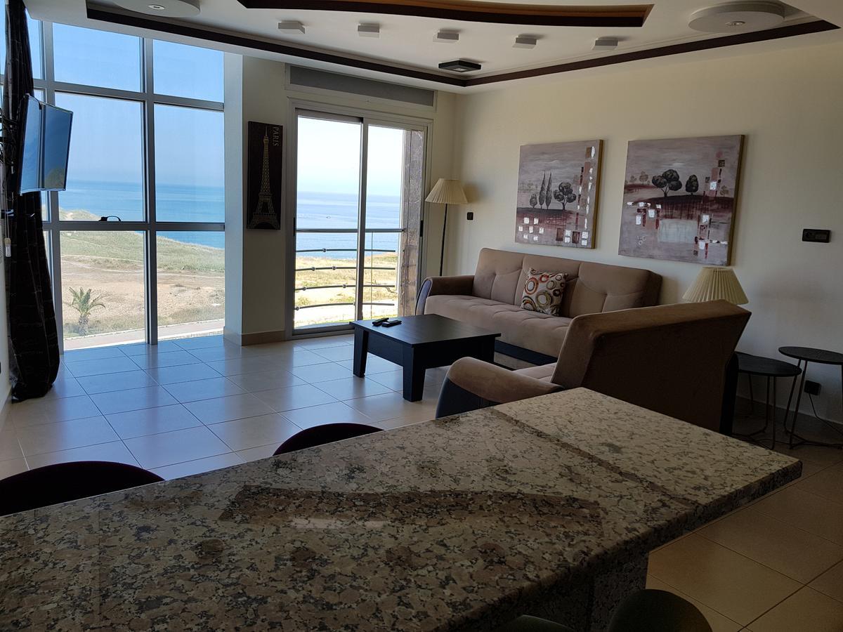 Fnideq Seaside Apartment Экстерьер фото