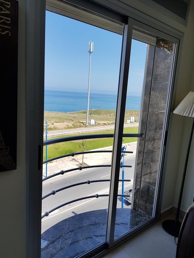 Fnideq Seaside Apartment Экстерьер фото