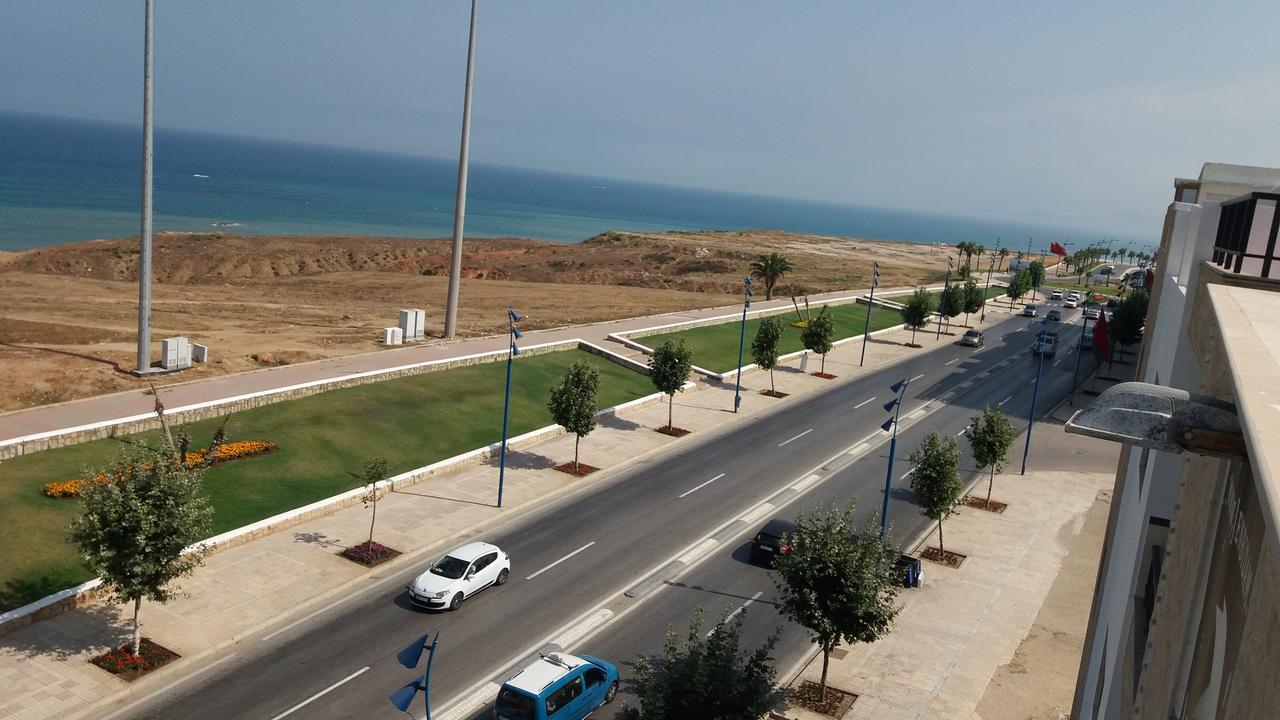Fnideq Seaside Apartment Экстерьер фото